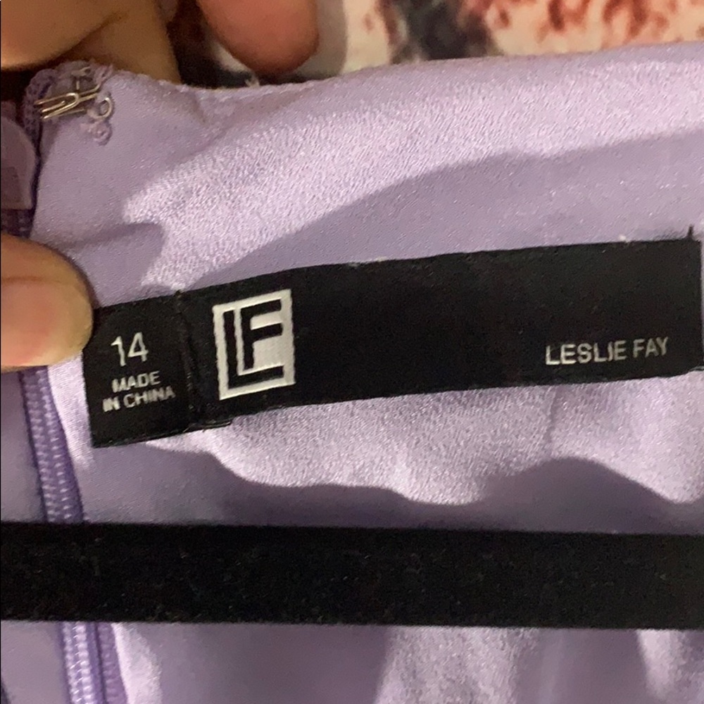 Leslie Fay Abstract Dress - Picture 3 of 6